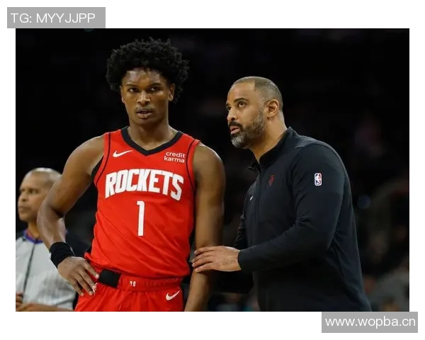 阿门：我在得分与串联间更得心应手 正在学习为队友创造机会