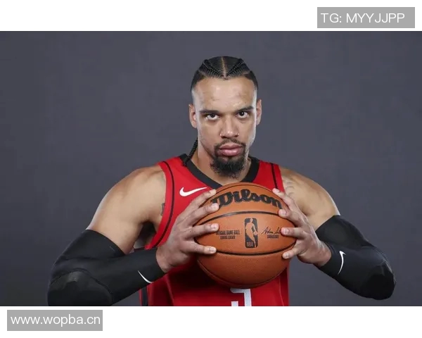 狄龙太惨了!连续9场8次20+独扛太阳被球迷质疑:球场黑洞与抢戏高手